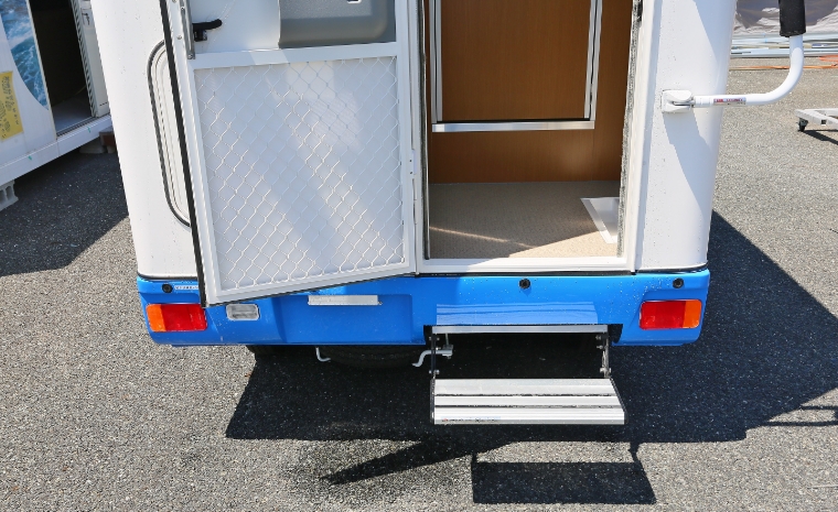 自走式仮設トイレカー：ノーマル